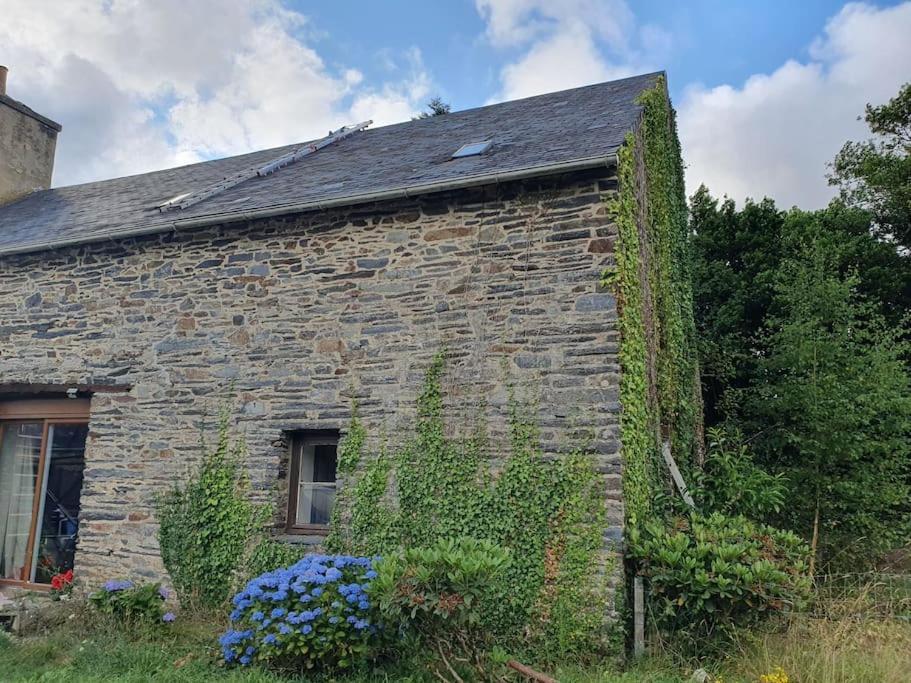 Longere Des Fontaines Villa Hanvec Bagian luar foto